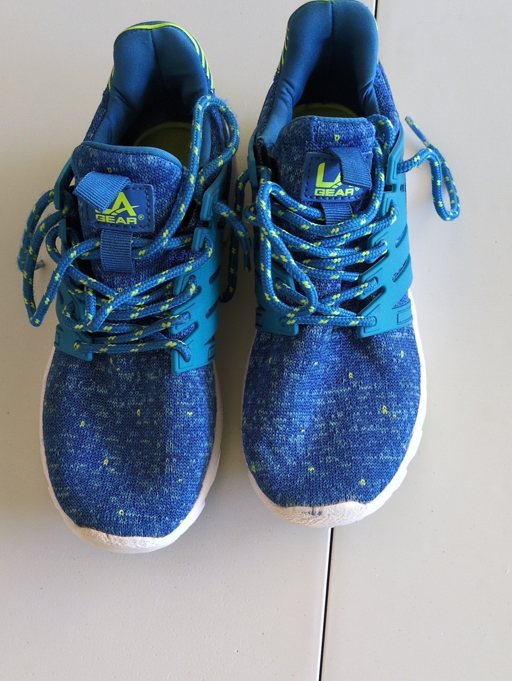 L.A. Gear Blue Knit Kids Sneakers with Lime Accents